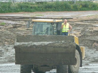 Hanjo mit Bagger